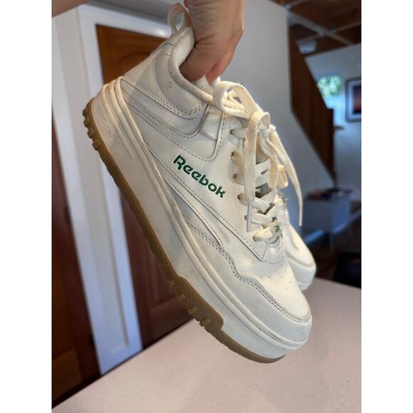 Reebok Women's 9 Club C Extra Platform Sneakers White Green - Picture 3 of 9